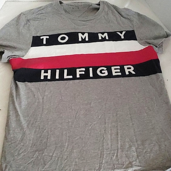 Tommy Hilfiger Tops - Womens extra small Tommy Hilfiger t shirt